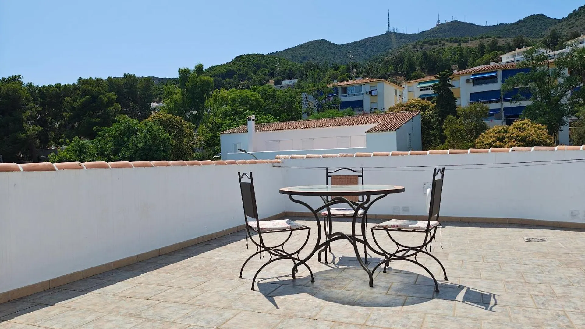 דירות בנאלמדנה Atico Duplex Casa Marin